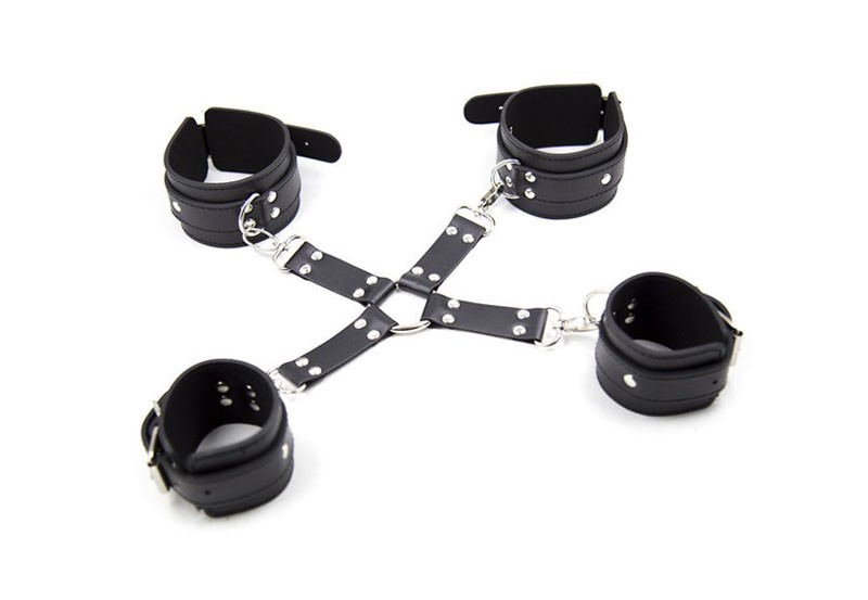  Shop bán Đồ chơi bạo dâm còng tay cân nhập khẩu