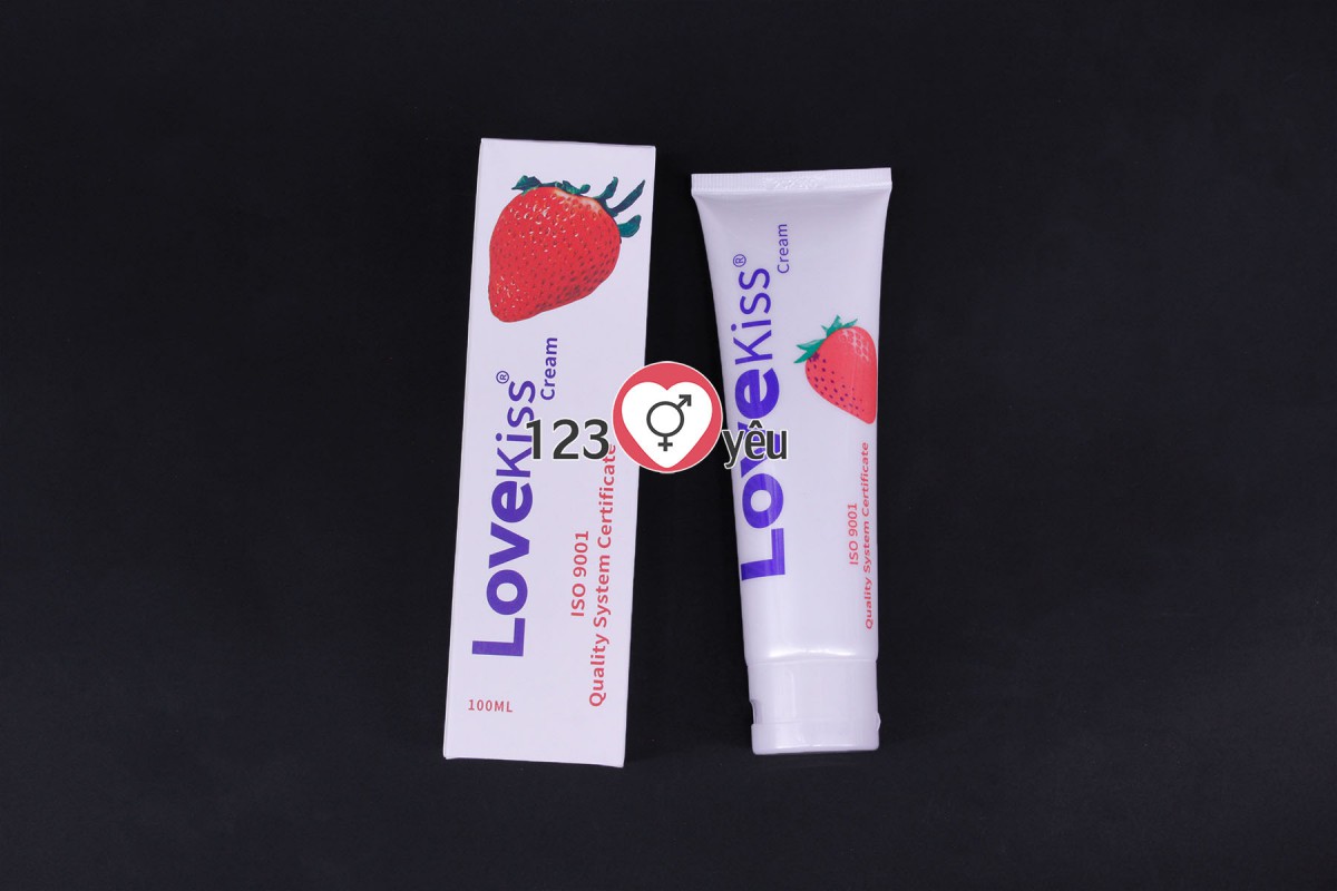 Gel bôi trơn Love Kiss hương dâu 100ml bôi trơn tự nhiên Gel bôi trơn Love Kiss hương dâu 100ml bôi trơn tự nhiên