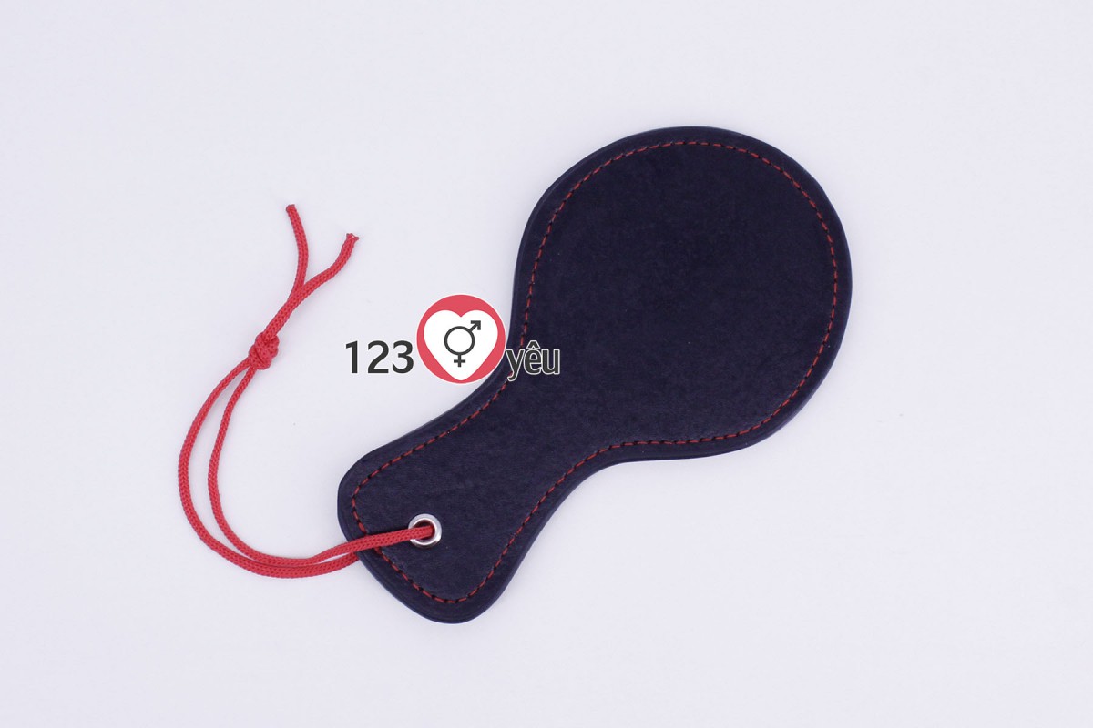 Dụng Cụ Roi Da Phết Mông Kích Thích Hưng Phấn Cặp Đôi