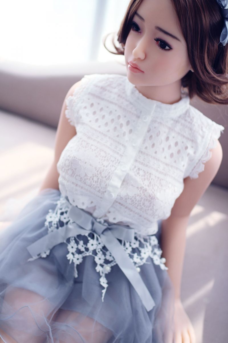 Búp bê JY Becky 140cm TPE chân thực sexy ngực to hấp dẫn