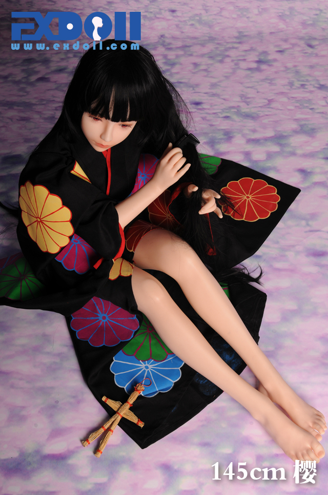 Búp bê DS SERIES SAKURA UT145cm robot silicon cao cấp