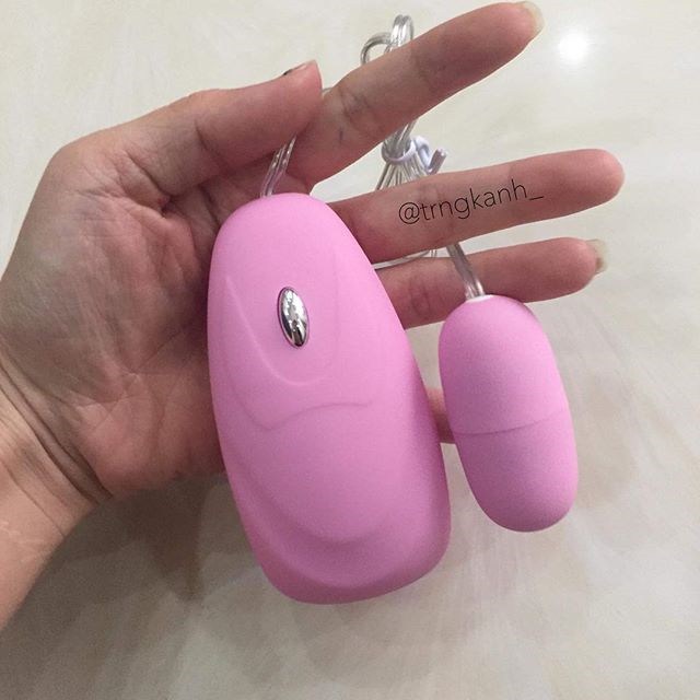 Trứng rung tình yêu Nhật Bản silicone 8 chế độ rung sạc USB