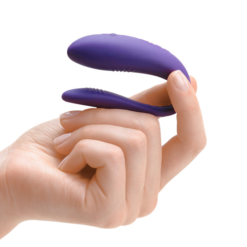 Trứng rung We Vibe 4 Plus điều khiển từ xa không dây cao cấp Canada